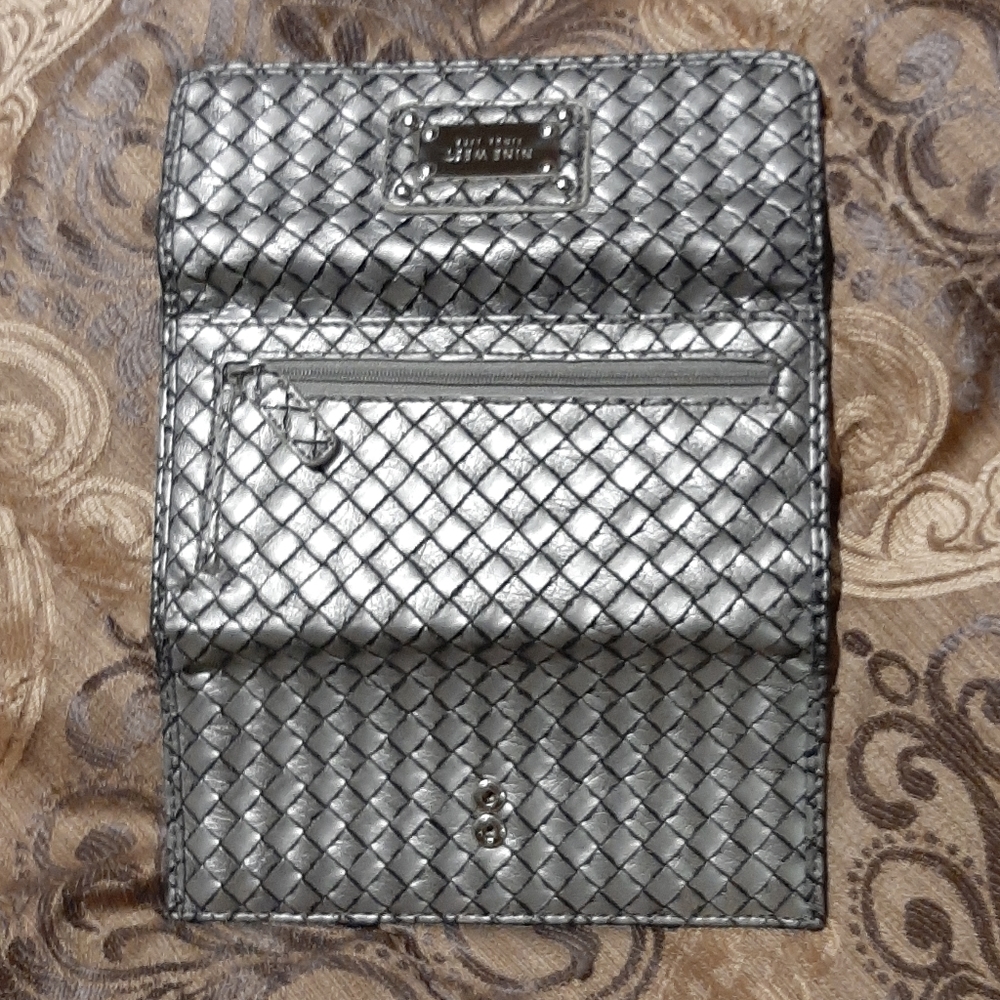 Wallet - Picture 6 of 7